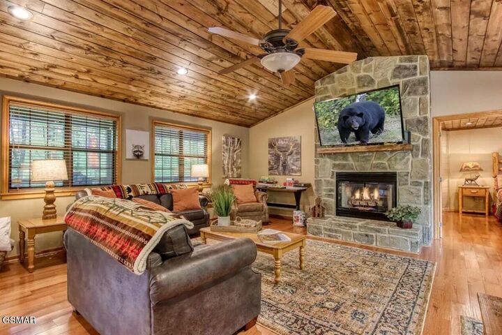 Property Photo:  503 Eagle Trail  TN 37738 