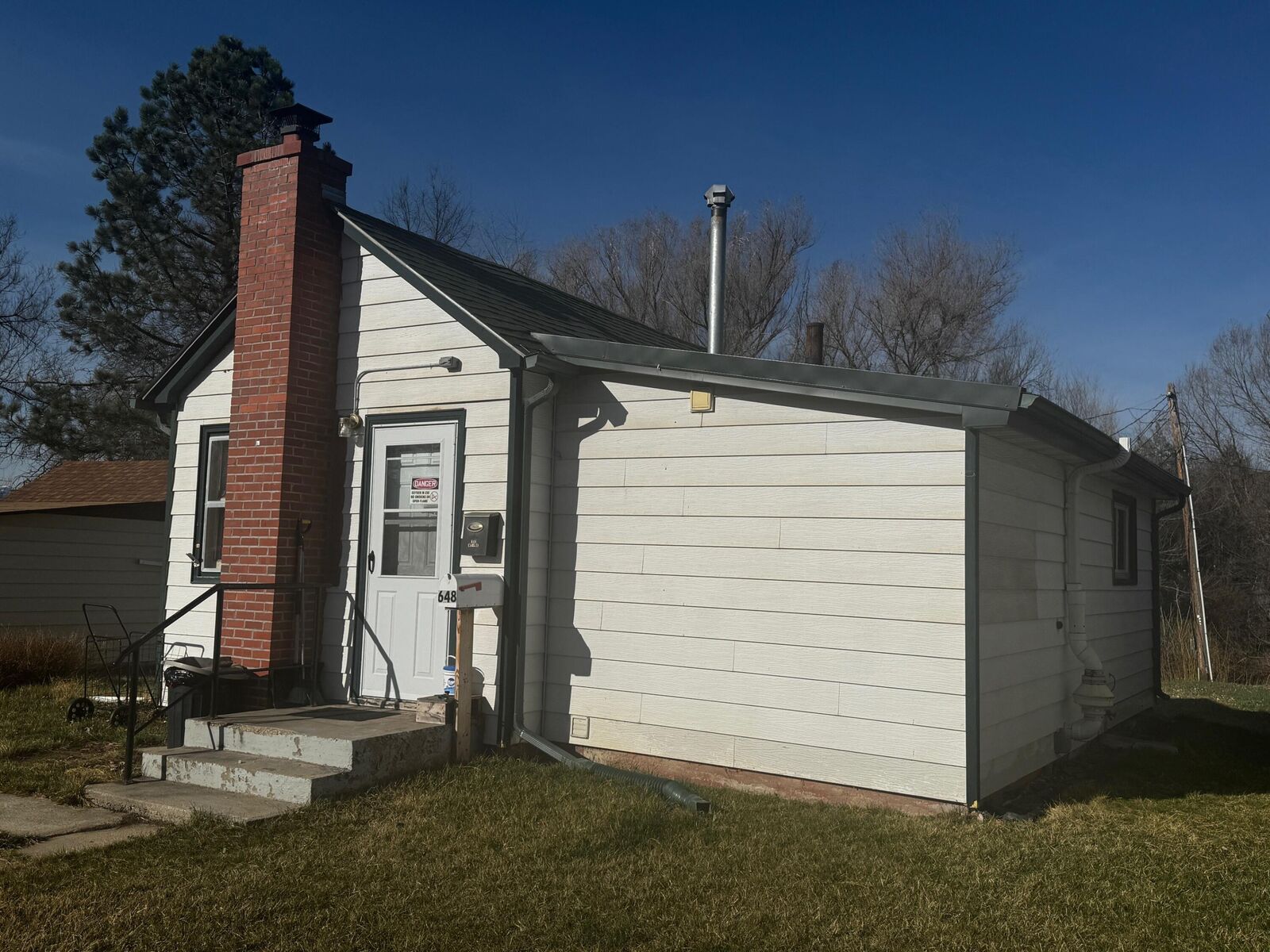 Property Photo:  648 S Carlin Street  WY 82801 