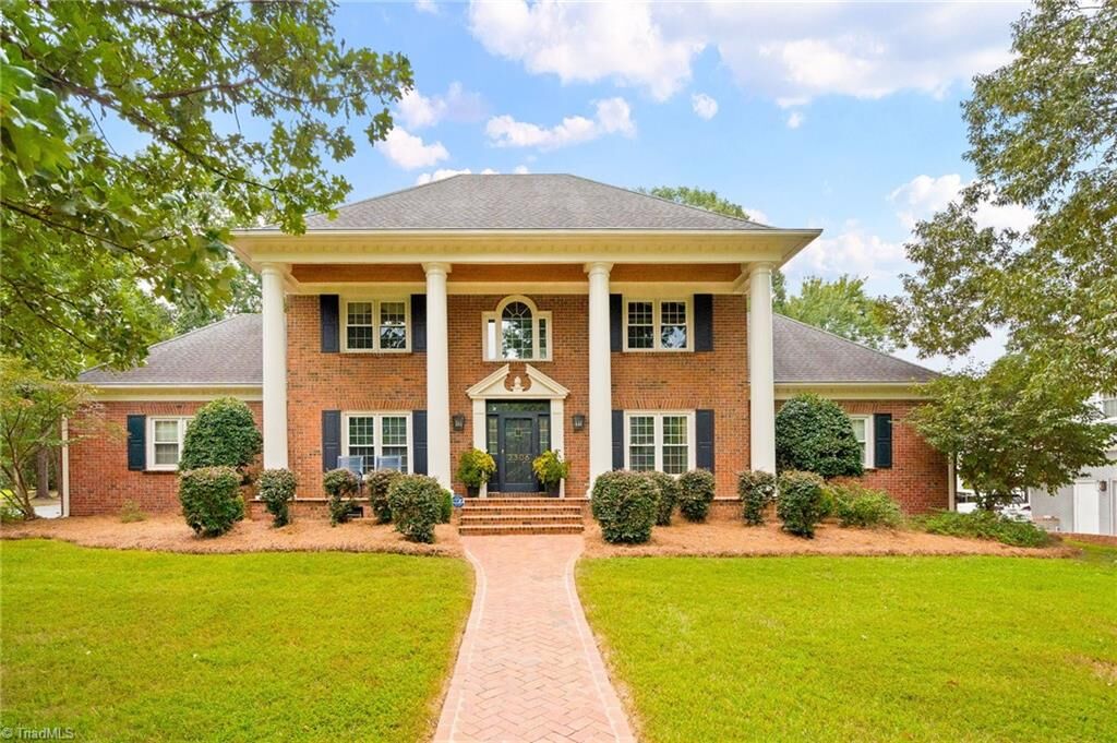 Property Photo:  2306 Hickory Avenue  NC 27215 