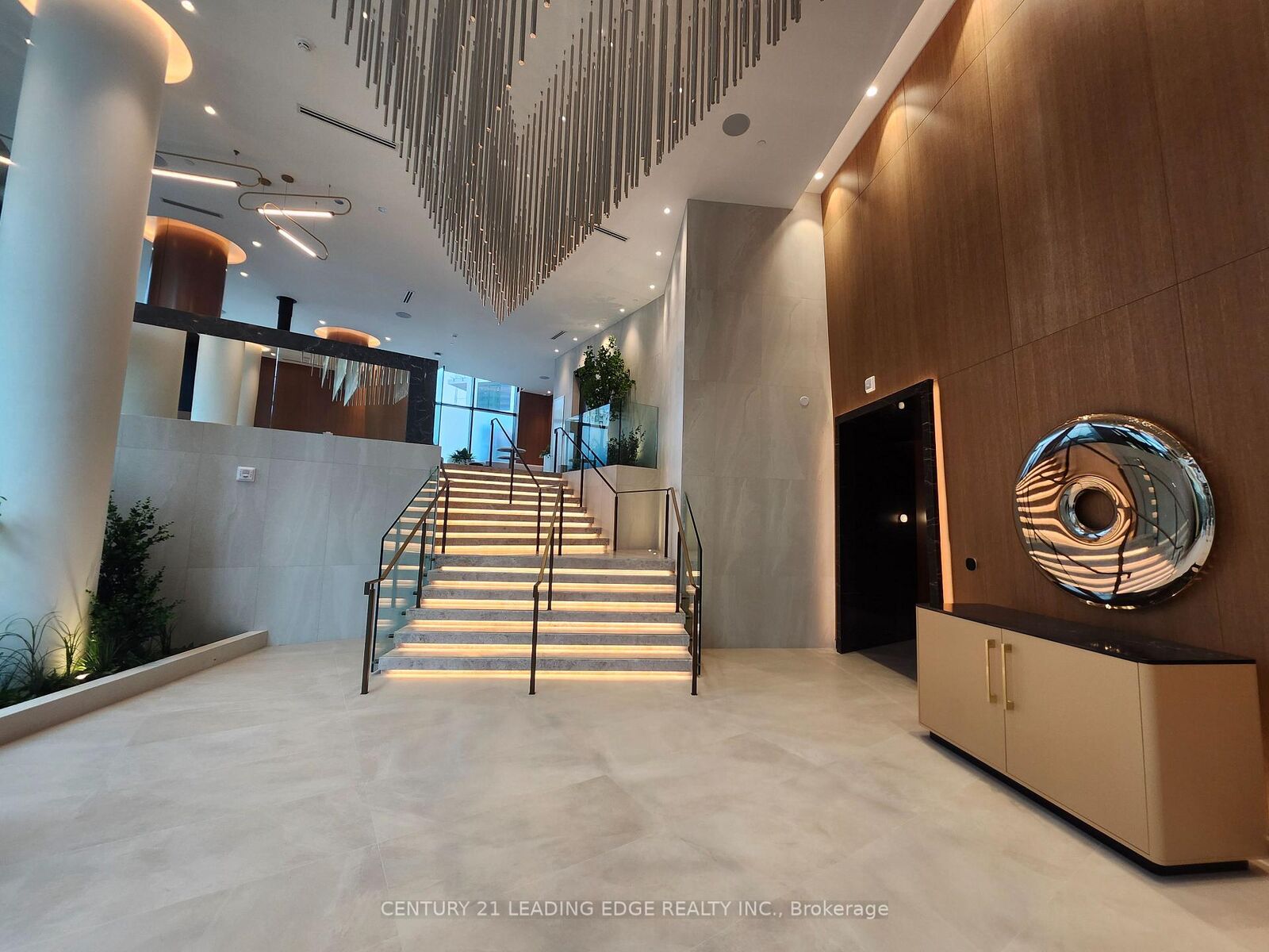 Property Photo:  60 Central Park Road Way 909  ON M9A 0E6 