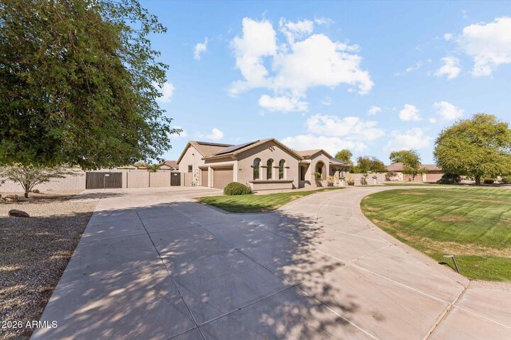 Property Photo:  14554 W Desert Cove Road  AZ 85379 