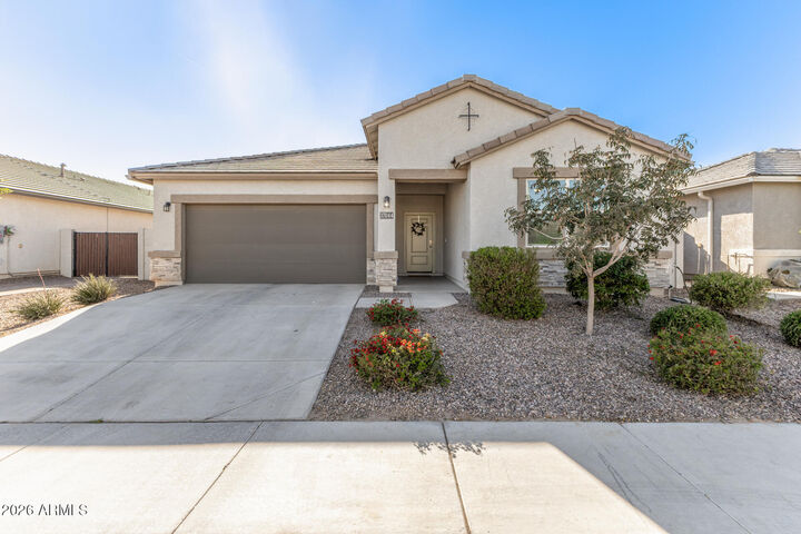 Property Photo: 37044 N Aleutian Drive AZ 85143