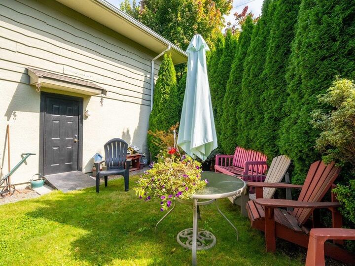7385 115 Street — photo 1