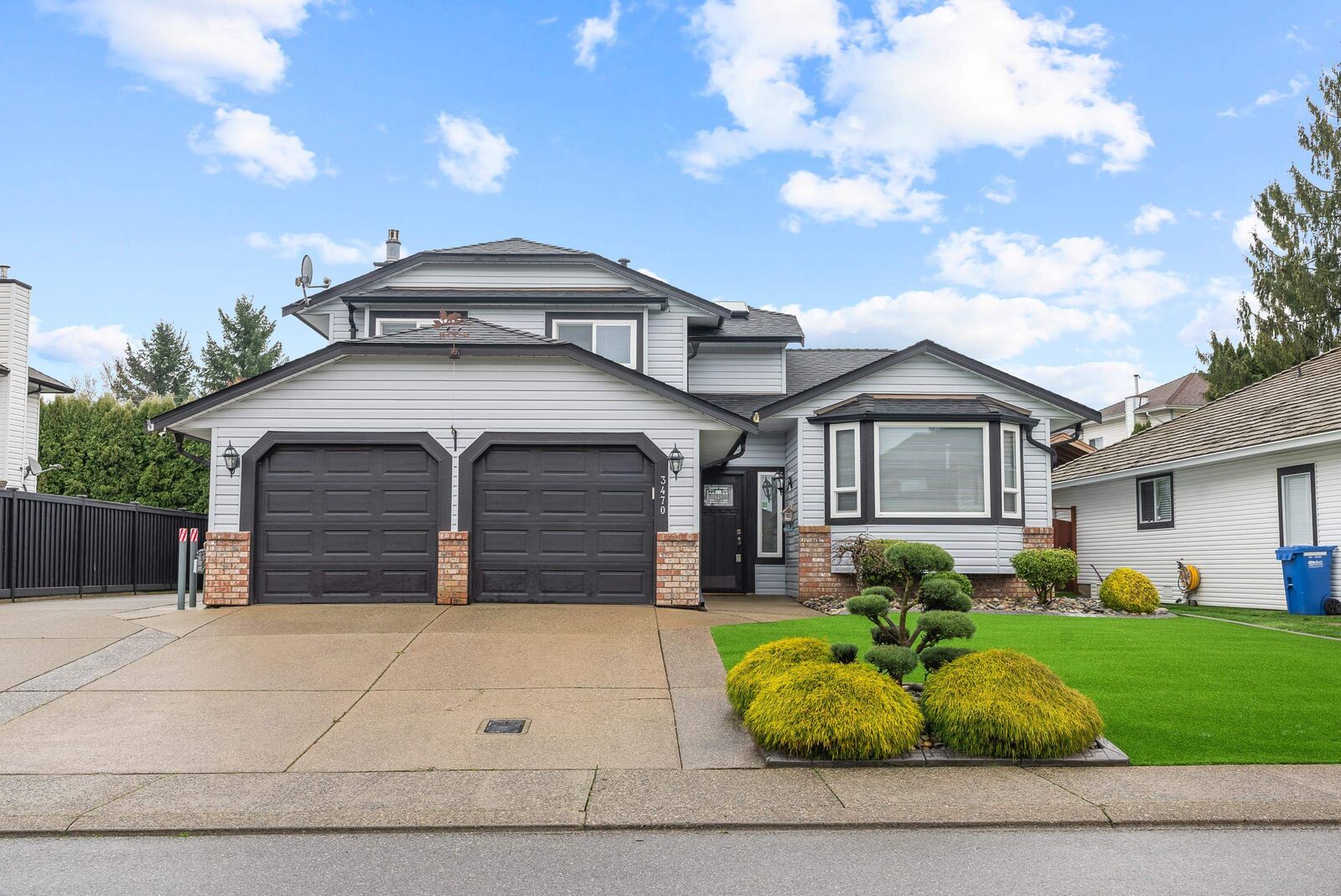 Property Photo: 3470 Chase Street BC V2T 5A9