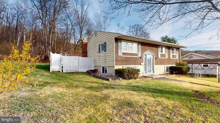 Property Photo:  216 McKinley Street  MD 21562 