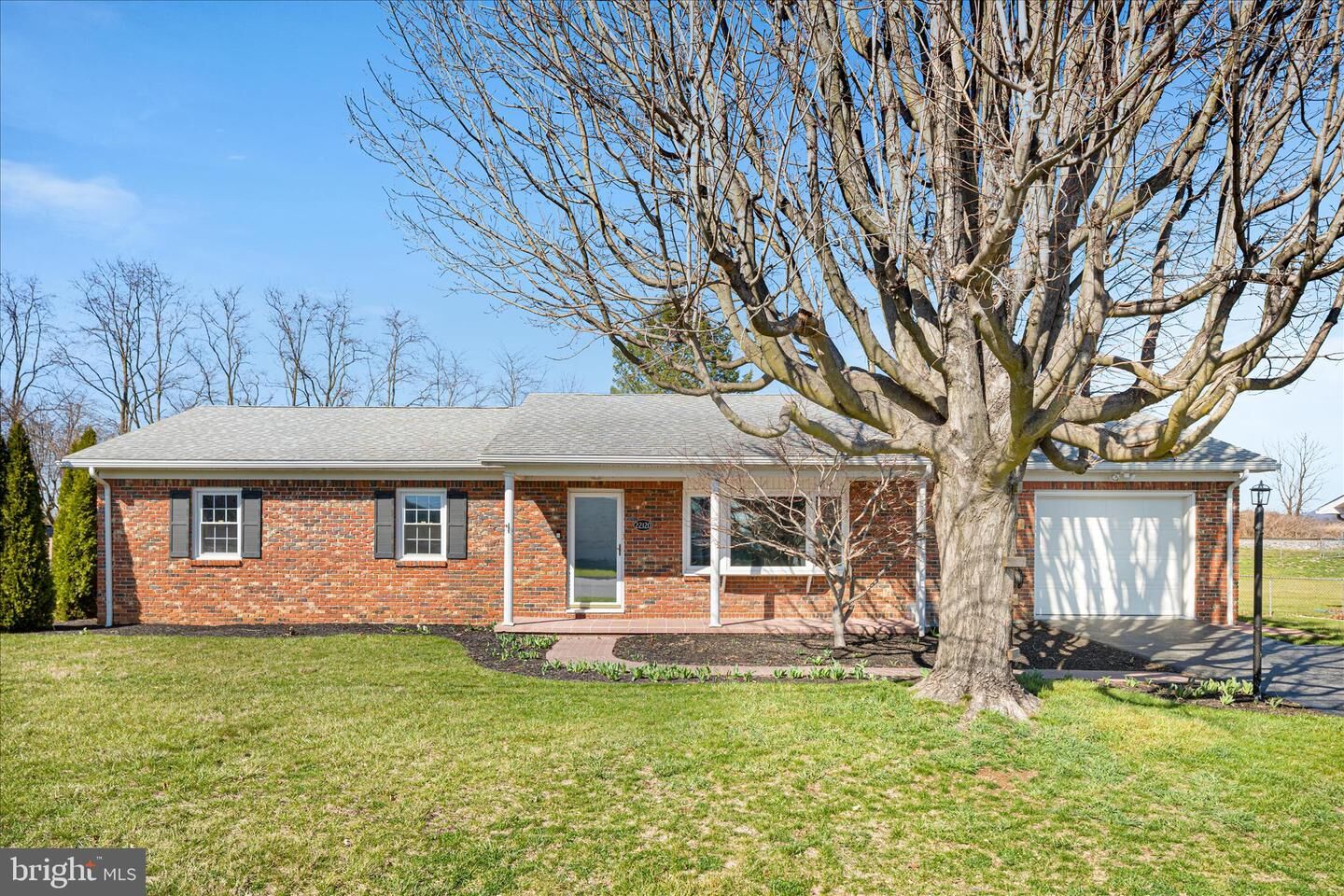 Property Photo:  22120 Holiday Drive  MD 21783 