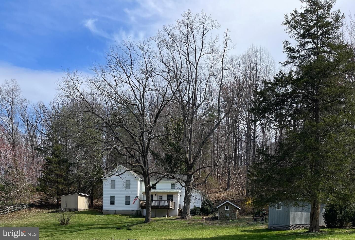 Property Photo: 6537 Watery Mountain Road VA 20186