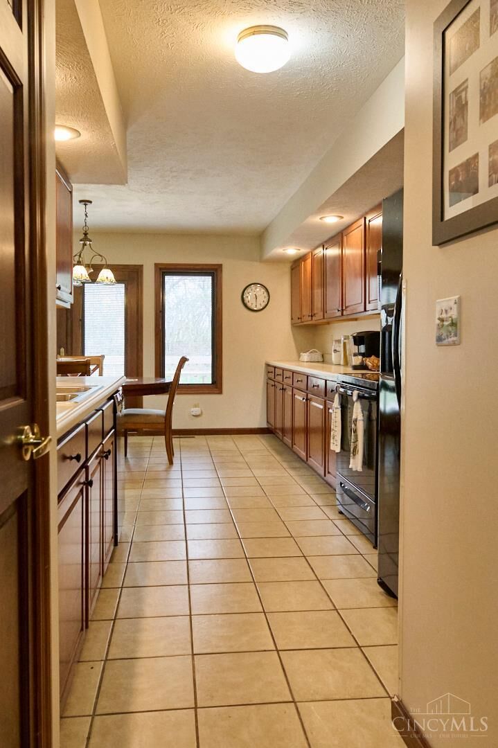 Property Photo: 19 Prairie Creek Crossing OH 45177