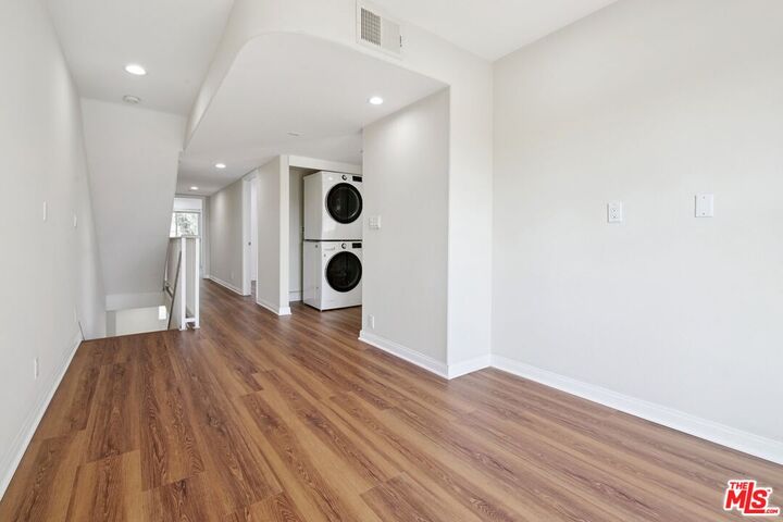 Property Photo:  12010 Texas Ave  CA 90025 