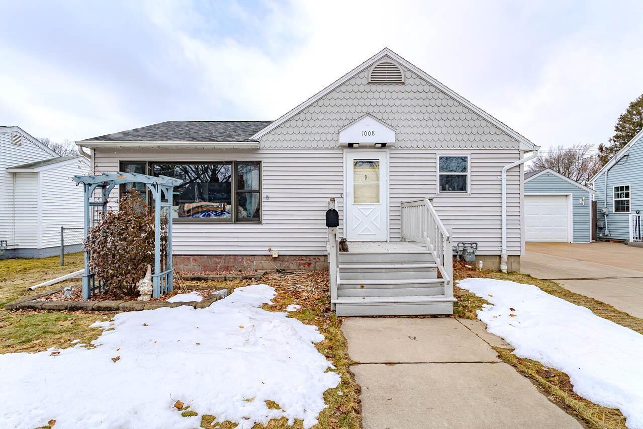 Property Photo:  1008 North 9th Avenue  WI 54401 