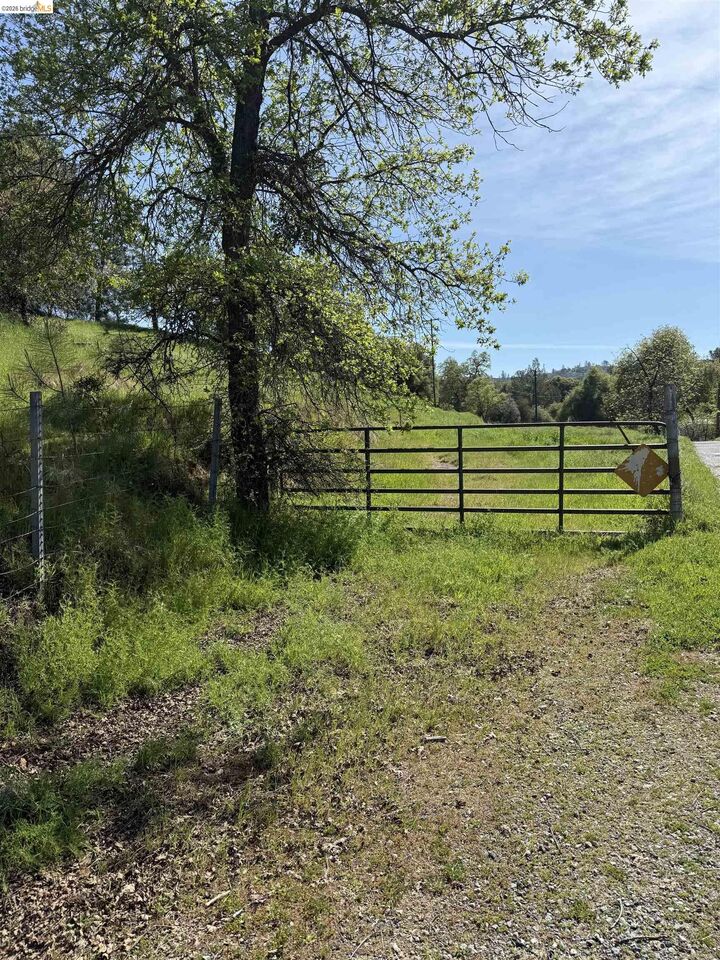 Property Photo: 8534 Wilcox Ranch Road CA 95370