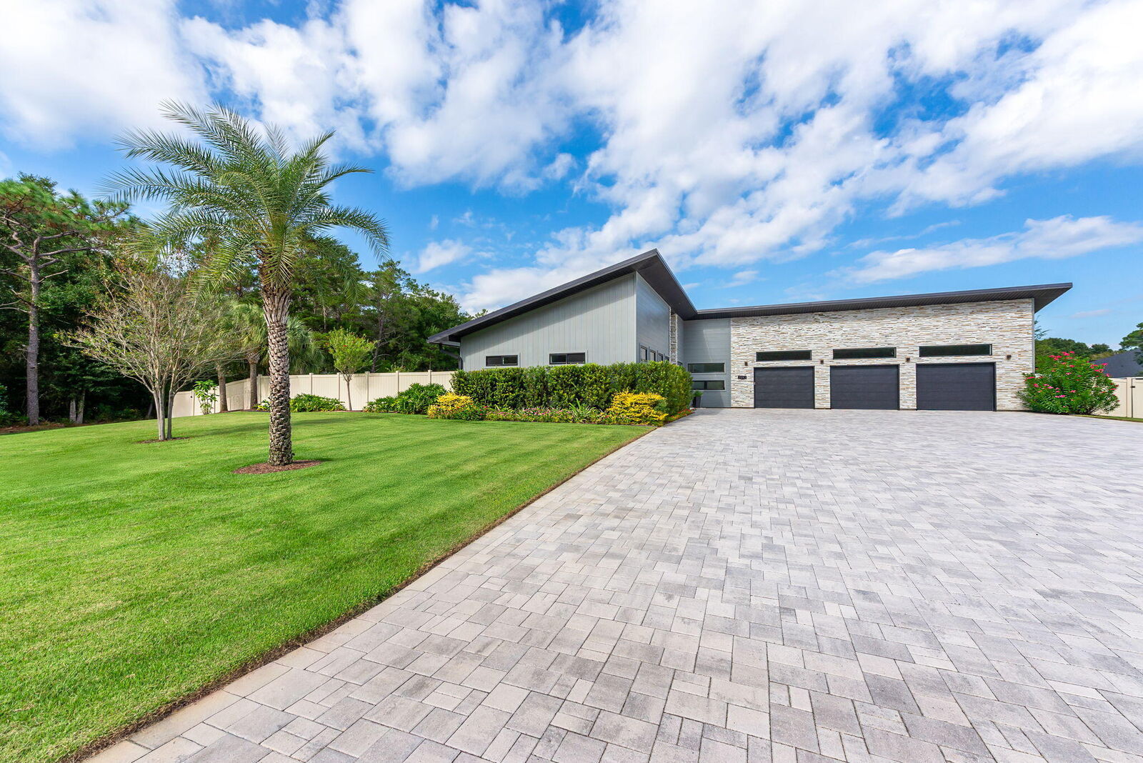 Property Photo:  2693 Holley Club Drive  FL 32566 