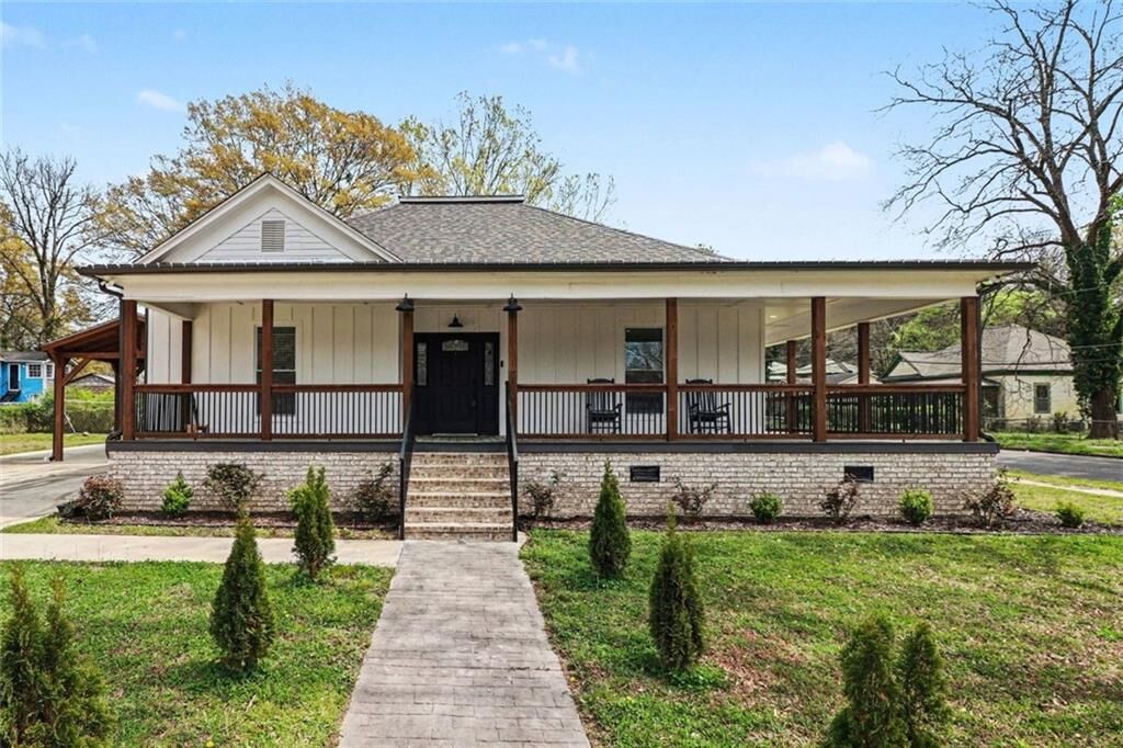 Property Photo:  417 Pennington Ave SW  GA 30161 