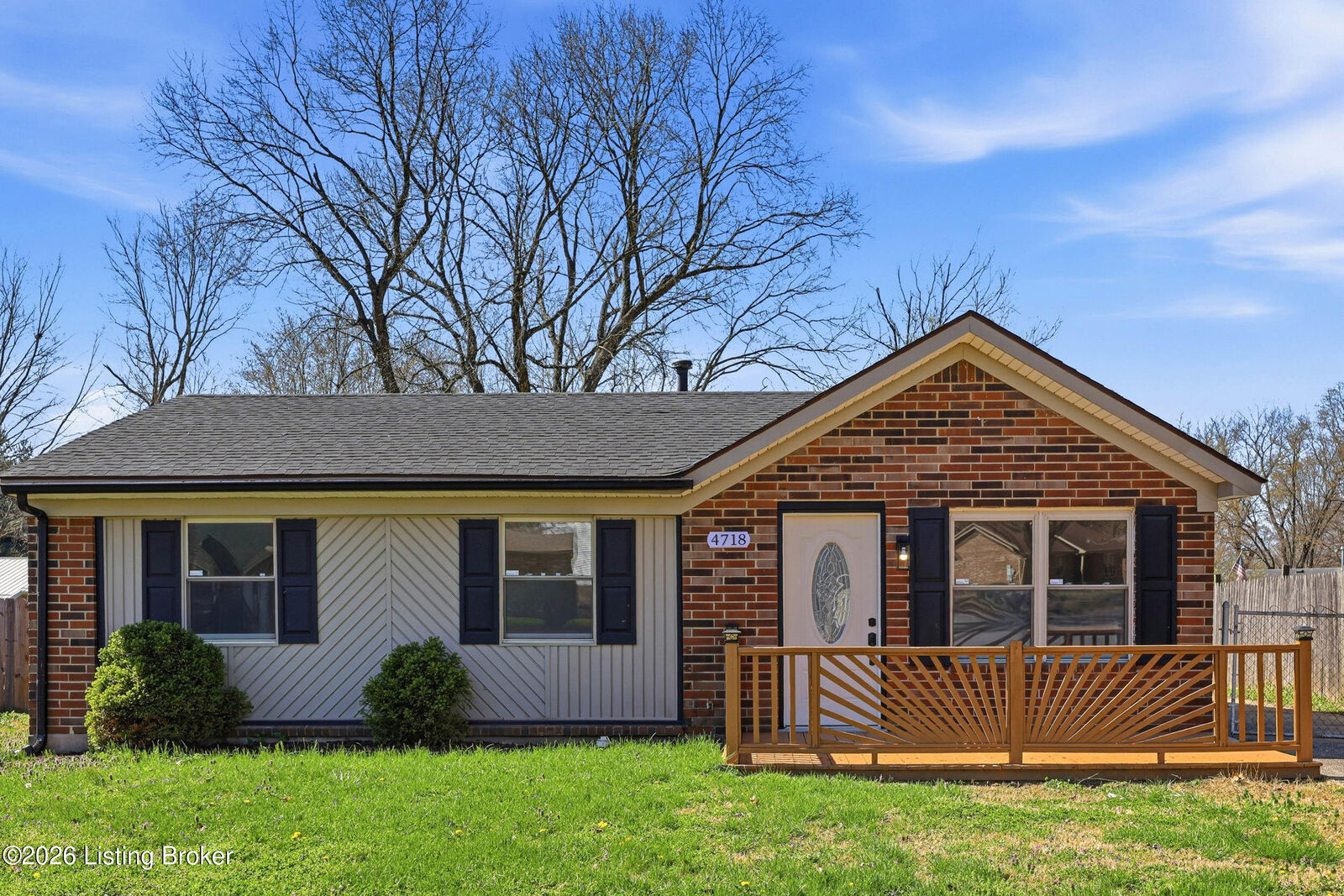 Property Photo:  4718 Haney Way  KY 40272 