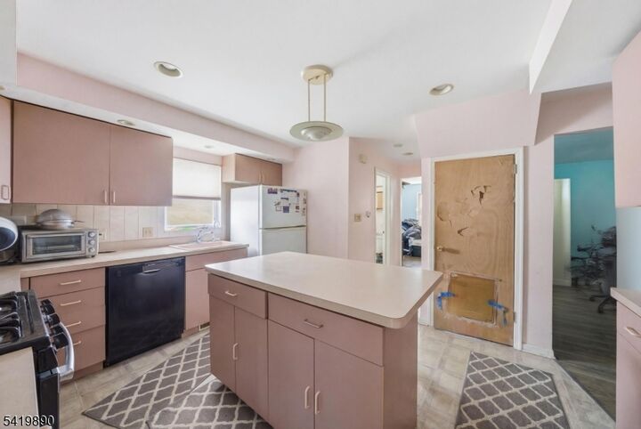 Property Photo:  106 Summit Avenue  NJ 07003 