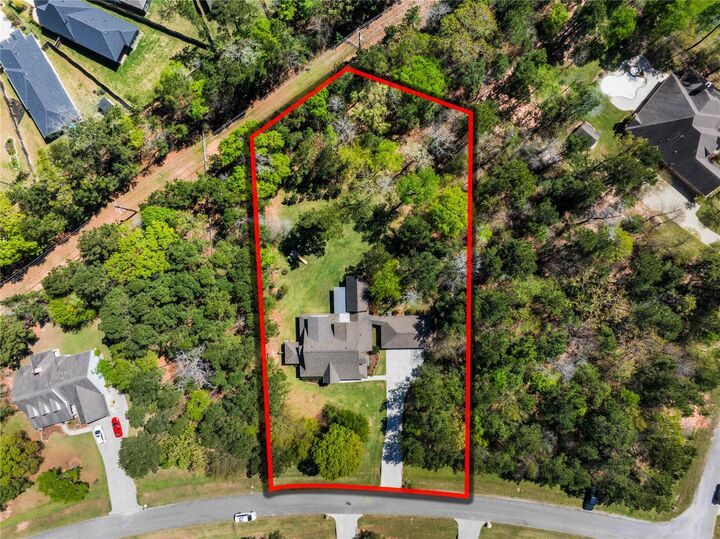 Property Photo:  304 Ridgelake Scenic Drive  TX 77316 