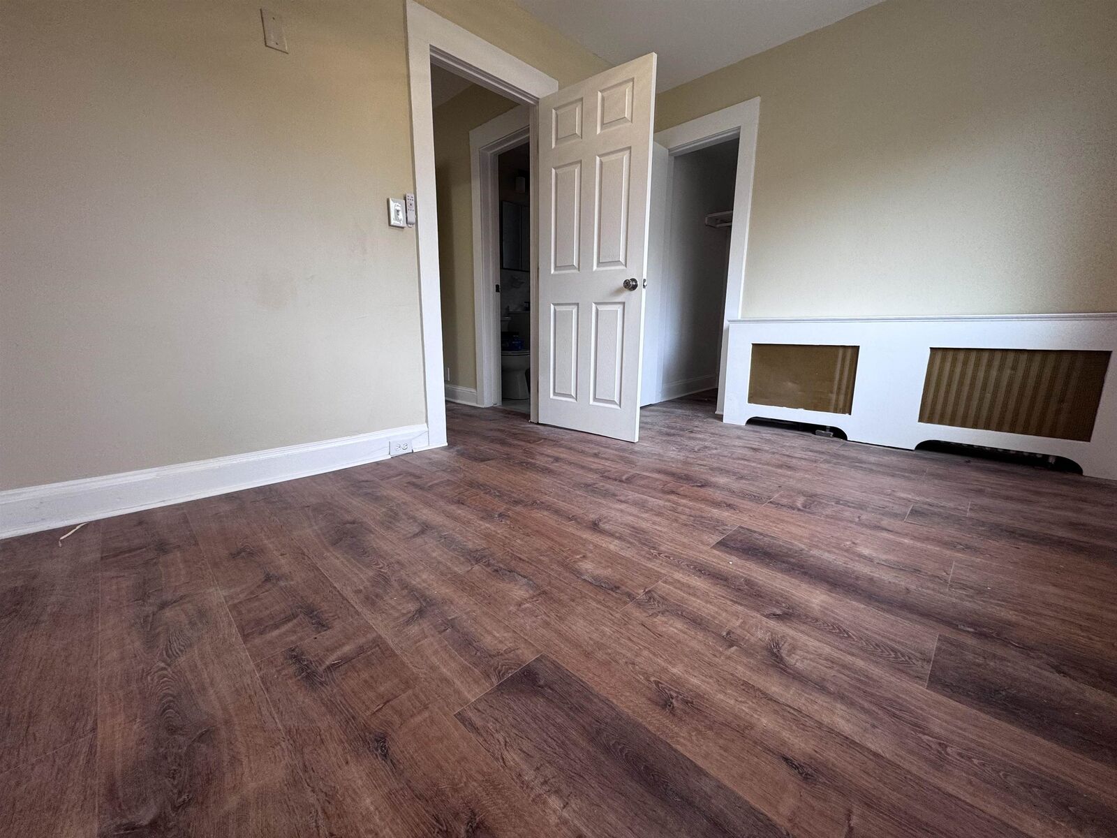 Property Photo:  380 Park Ave #2  NJ 07022 