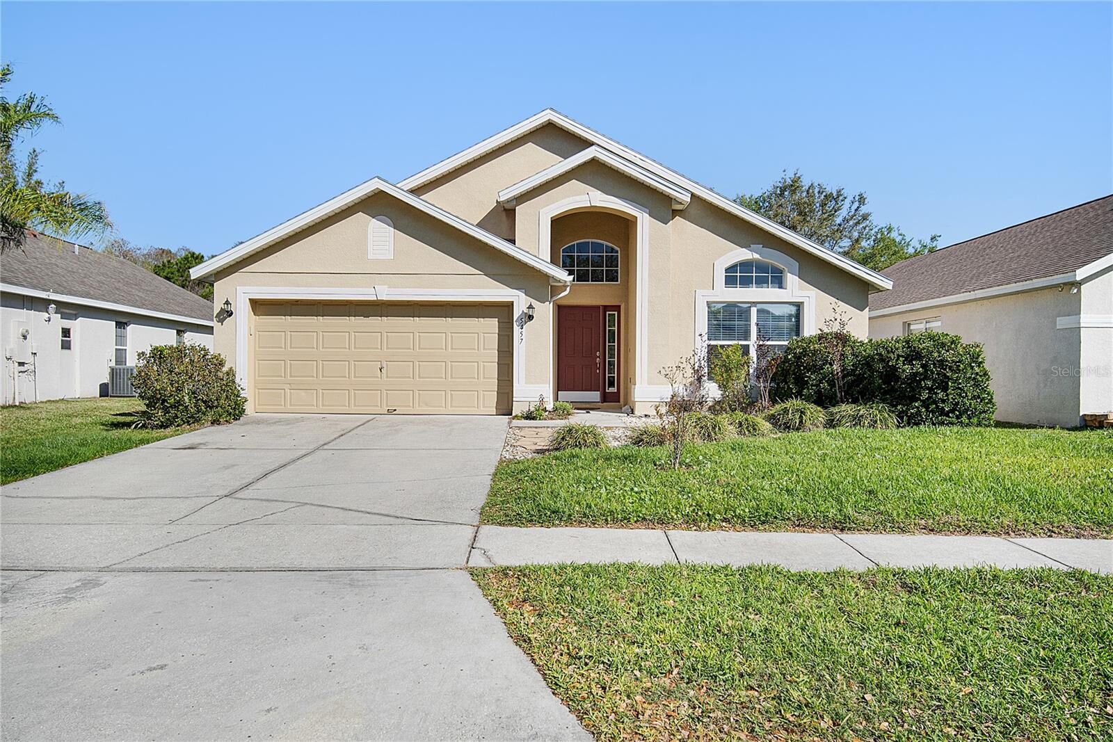 Property Photo:  5457 Los Palma Vista Drive  FL 32837 