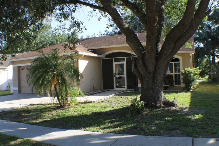Property Photo:  1723 Bell Ranch Street  FL 33511 