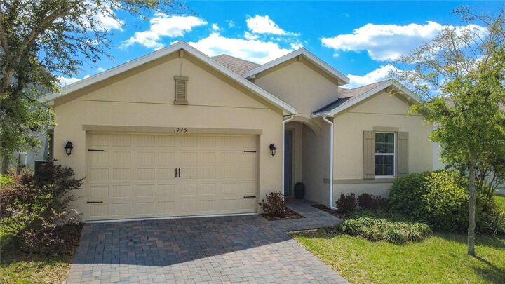 Property Photo:  1945 Ibis Bay Court  FL 34761 