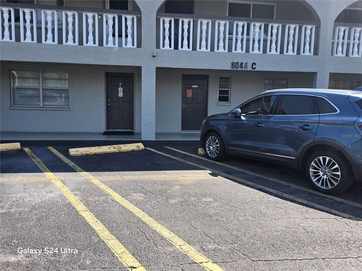 Property Photo:  6044 22nd Avenue N 2  FL 33710 