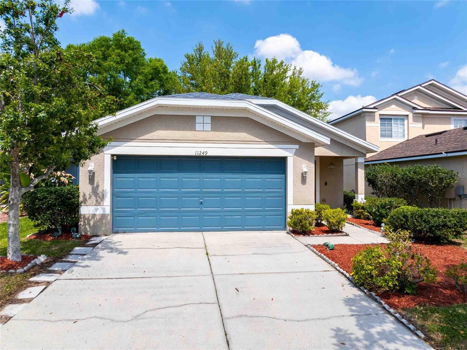 Property Photo:  11249 Cocoa Beach Drive  FL 33569 