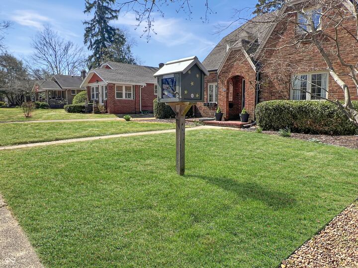 Property Photo: 2020 Lafayette Avenue IN 47201