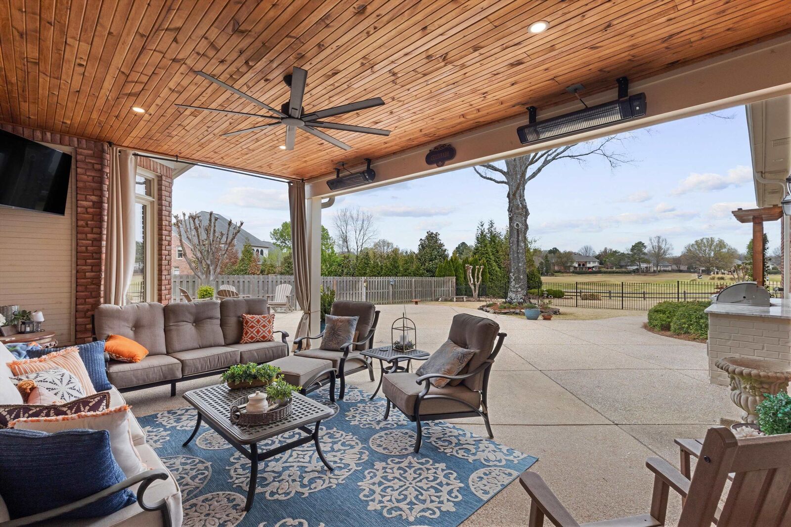 Property Photo:  2540 Halle Pky  TN 38017 