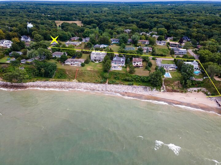Property Photo:  48020 Ridge Road  MI 49117 