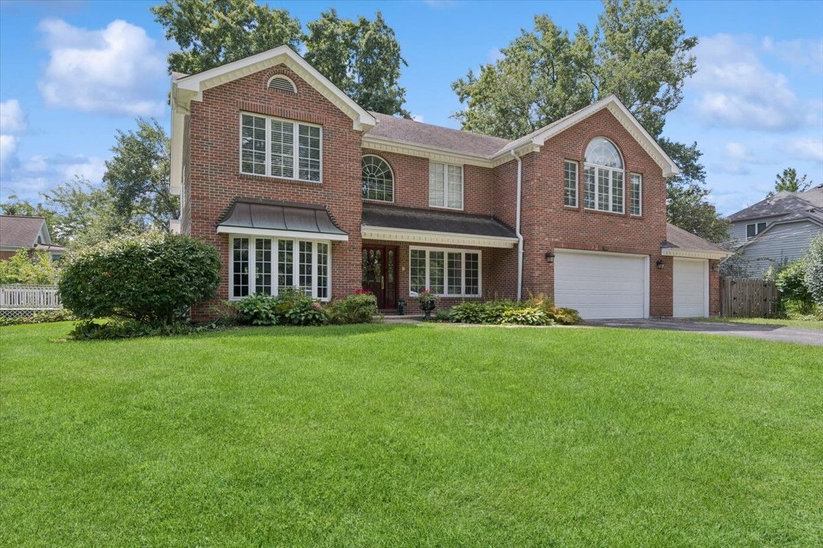 Property Photo:  525 36th Street  IL 60515 