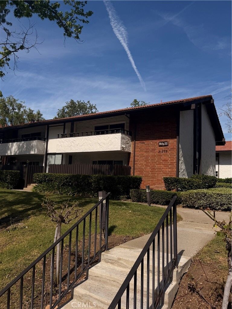 Property Photo:  31579 Lindero Canyon Road 7  CA 91361 