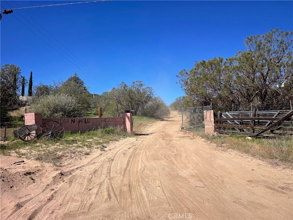 Property Photo:  38875 Indian Road  CA 92539 