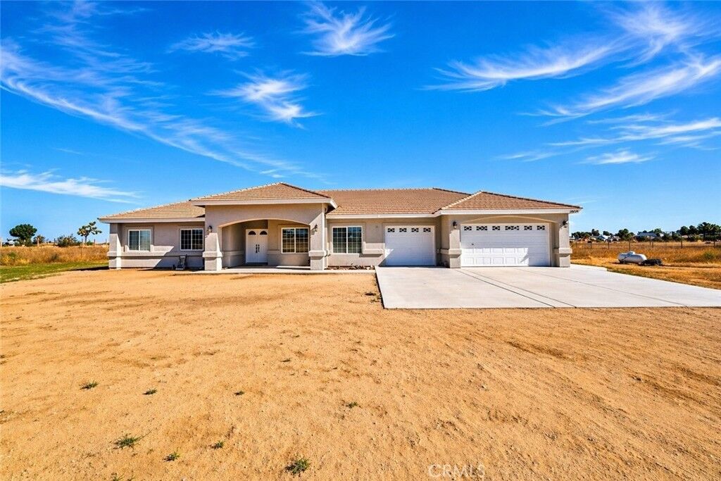 Property Photo:  7576 Sunset  CA 92371 
