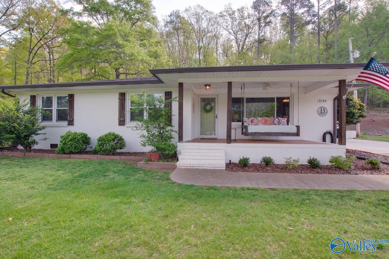 Property Photo:  3105 Willow Beach Road  AL 35976 