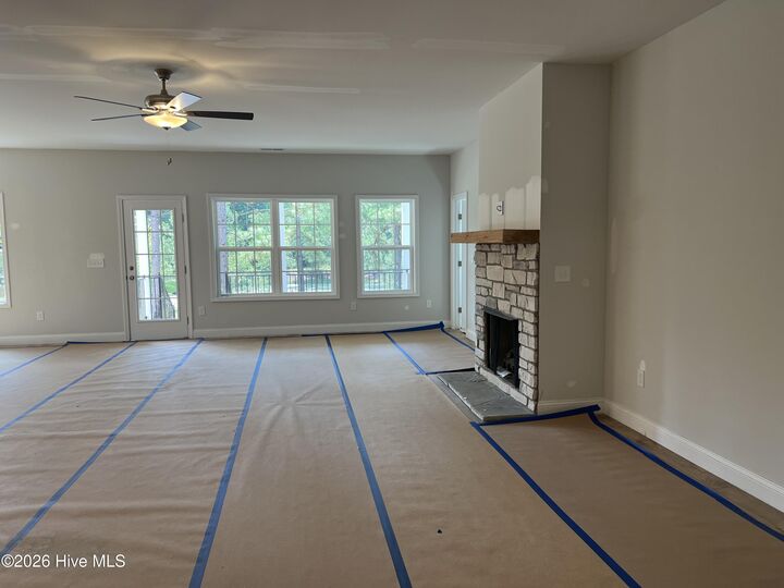 Property Photo: 2411 Murdocksville Road NC 27376