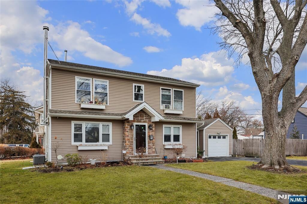 Property Photo:  181 Allen Street  NJ 07601 