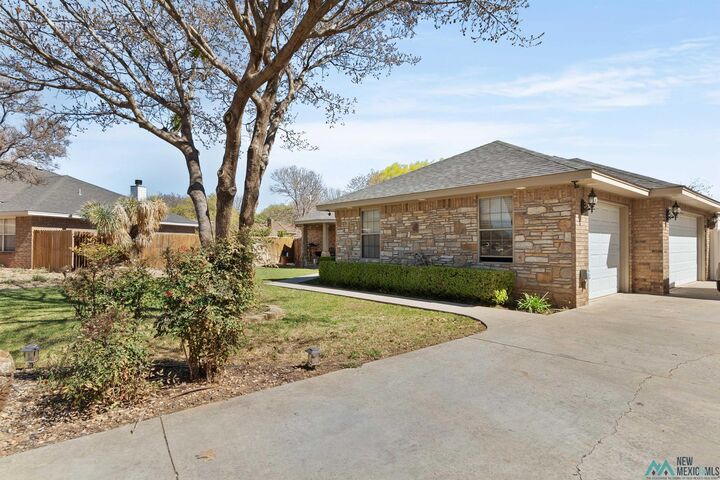 Property Photo:  1633 Arbor Drive  NM 88101 