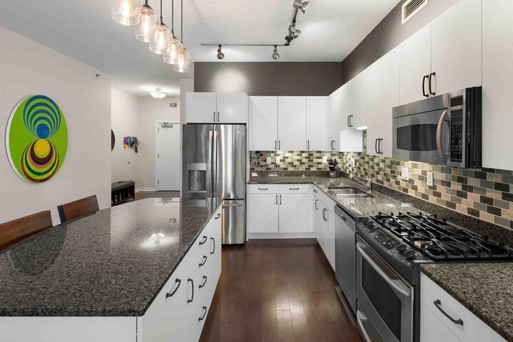 Property Photo:  401 N 2nd Street 119  MN 55401 