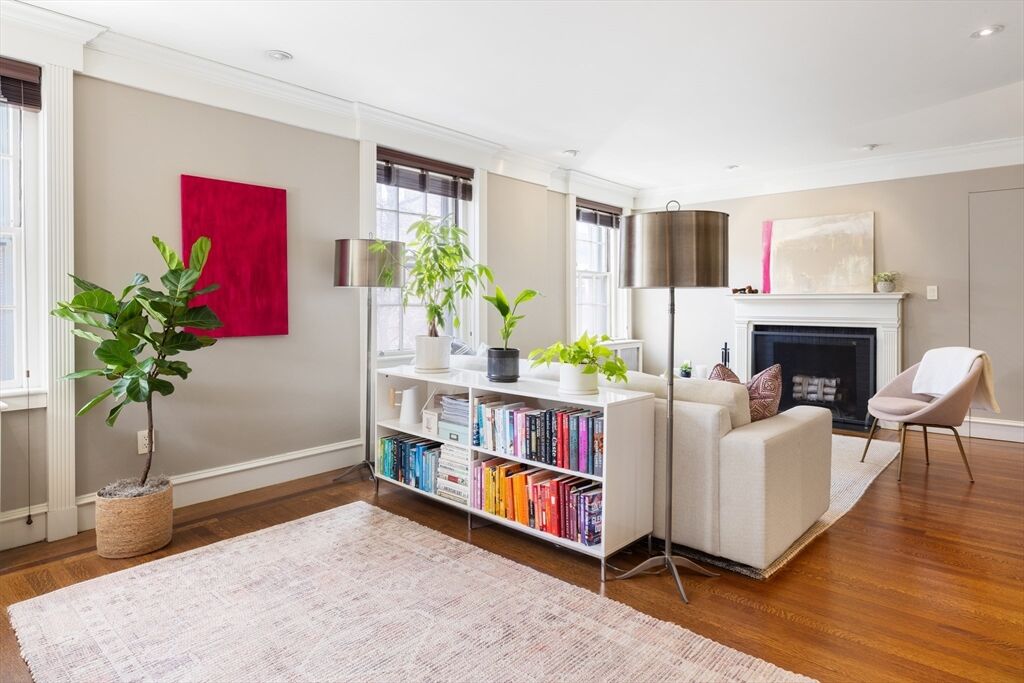Property Photo:  97 Mount Vernon St 43  MA 02108 