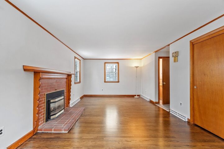 Property Photo: 114 Fanning Ave MA 01826