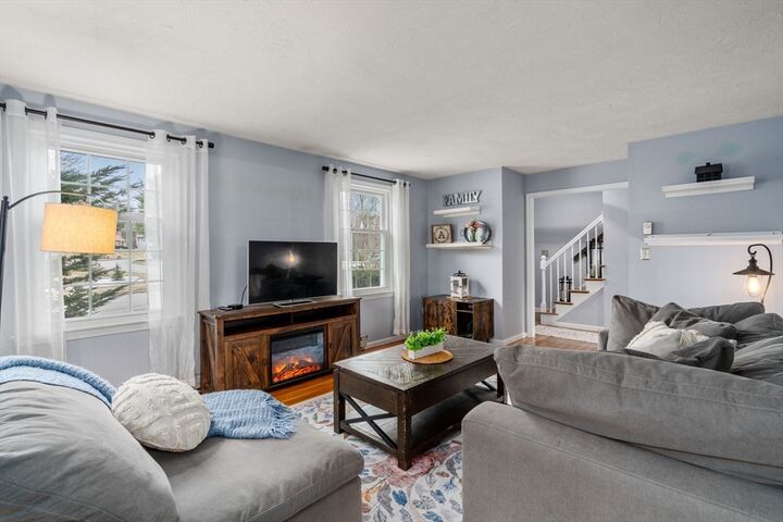 Property Photo:  9 Tannery Dr  MA 01522 