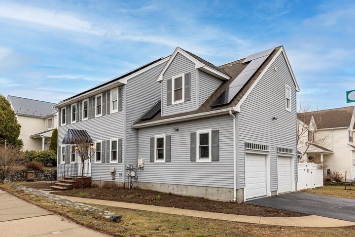 Property Photo:  9 Tea Party Way  MA 02148 