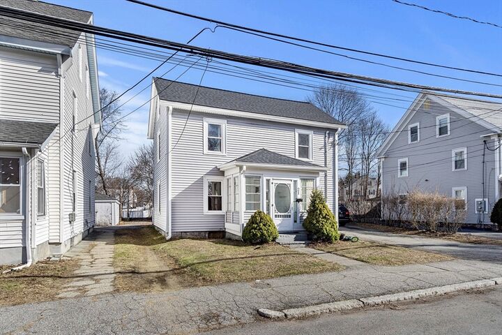 Property Photo:  21 Chestnut St  MA 01801 