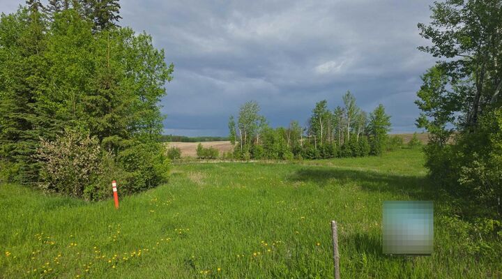Property Photo: #118, 15421 Old Trail AB T0A 2T0