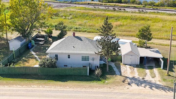 Property Photo: 253215 Range Road 280 AB T0M 0T0