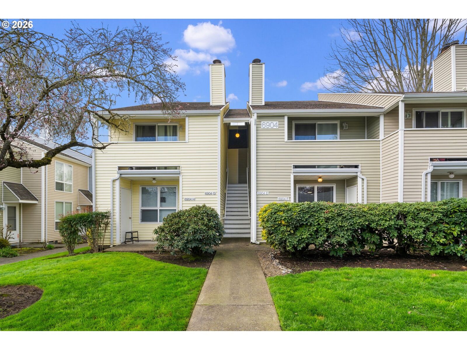 Property Photo:  6904 NE 43rd St F  WA 98661 