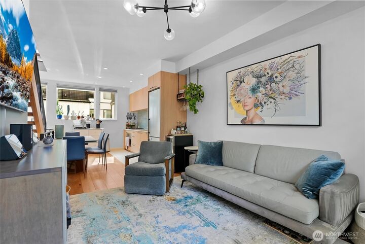 Property Photo:  2239  Minor Ave  E C  WA 98102 