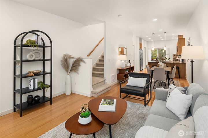 Property Photo:  1139  Bradner Place S  WA 98144 