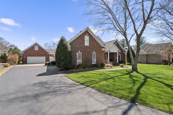 Property Photo:  965 Threewood Circle  KY 42103 