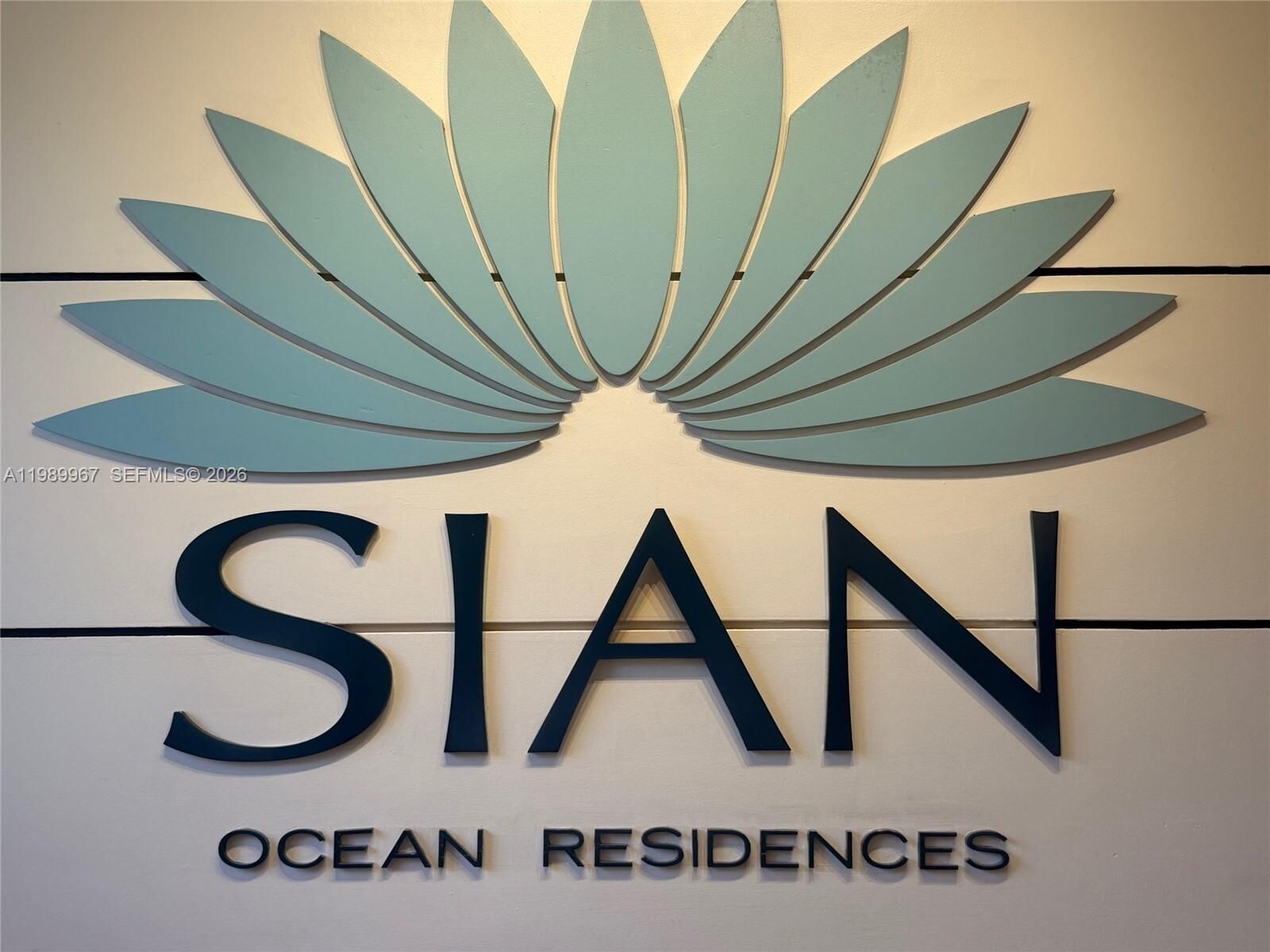 Property Photo:  4001 S Ocean Dr 8H  FL 33019 